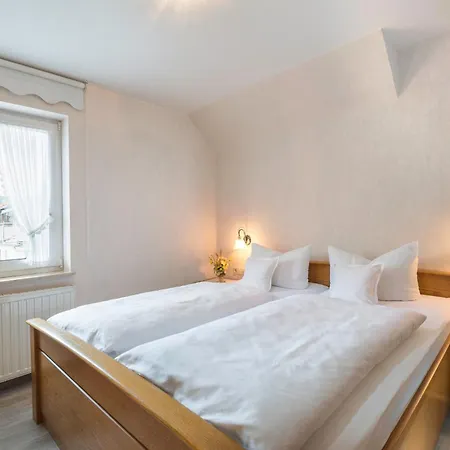 Gasthof-Ferienwohnung Zur Zweere Willingen  Exterior photo