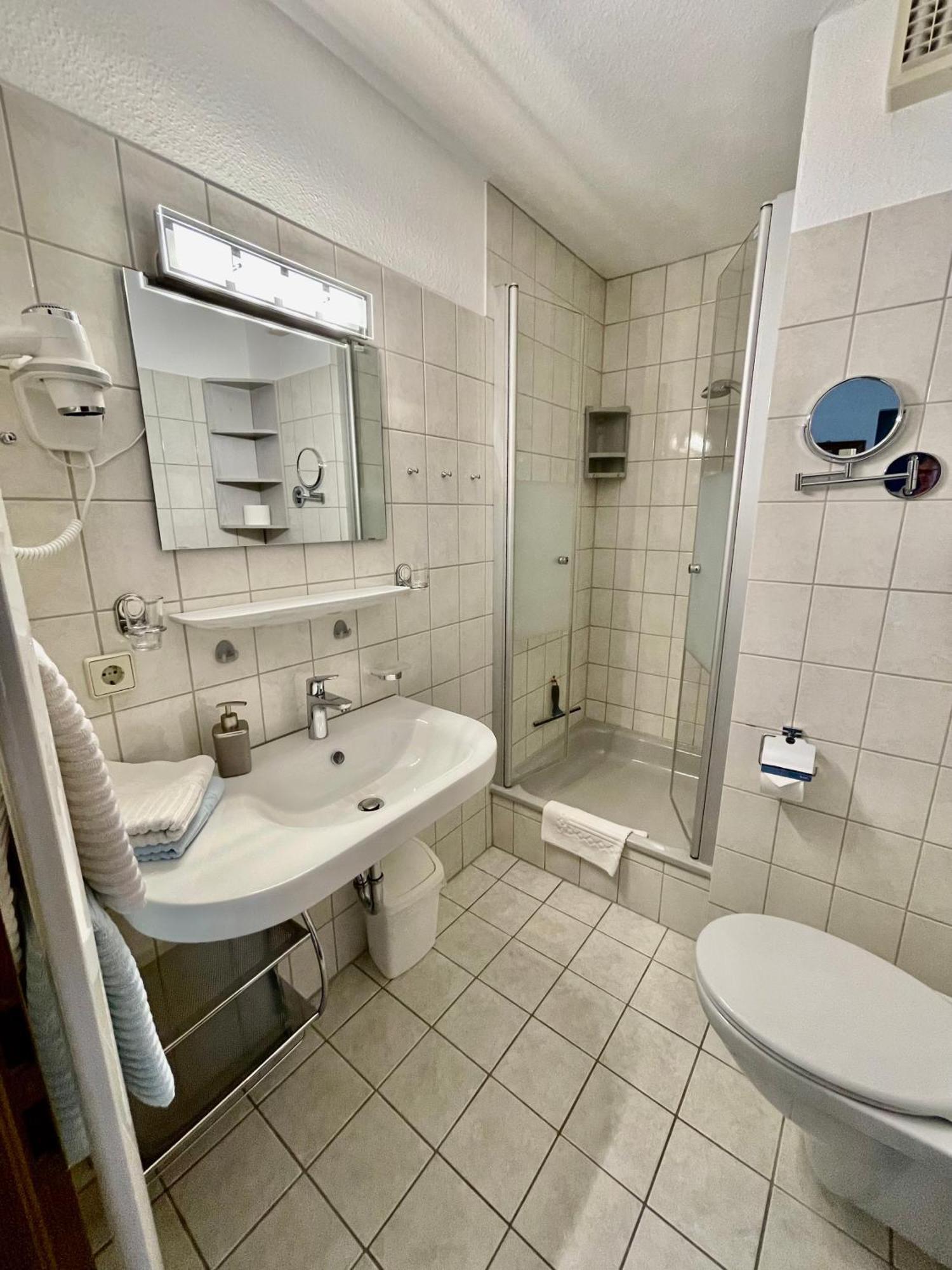 Gasthof-ferienwohnung Zur Zweere * Willingen (Upland)